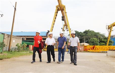 覃振華到九個(gè)分公司調(diào)研生產(chǎn)經(jīng)營(yíng)工作